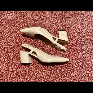 (SIZE 8) Nude Pink Block Heel Slingbacks 💕